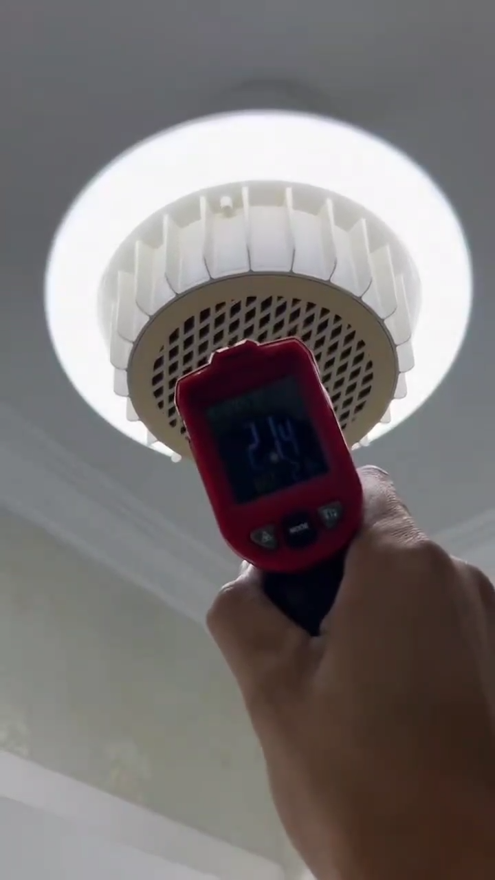 Chauffage électrique spiralé avec ventilateur et lumière سخان كهربائي حلزوني بمروحة إضاءة 85V -265V فولت، سخان سقف للحمام للاستخدام الداخلي