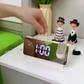 Horloge numérique multifonctionnelle avec affichage LED ساعة رقمية متعددة الوظائف مع شاشة LED وإسقاط الوقت