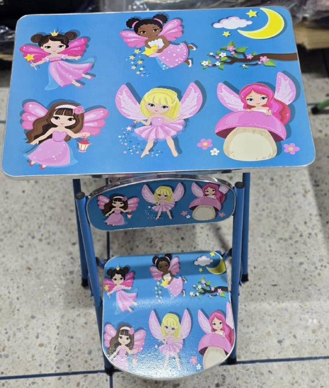 Table et une chaise pliante pour enfant طاولة وكرسي قابل للطي للأطفال
