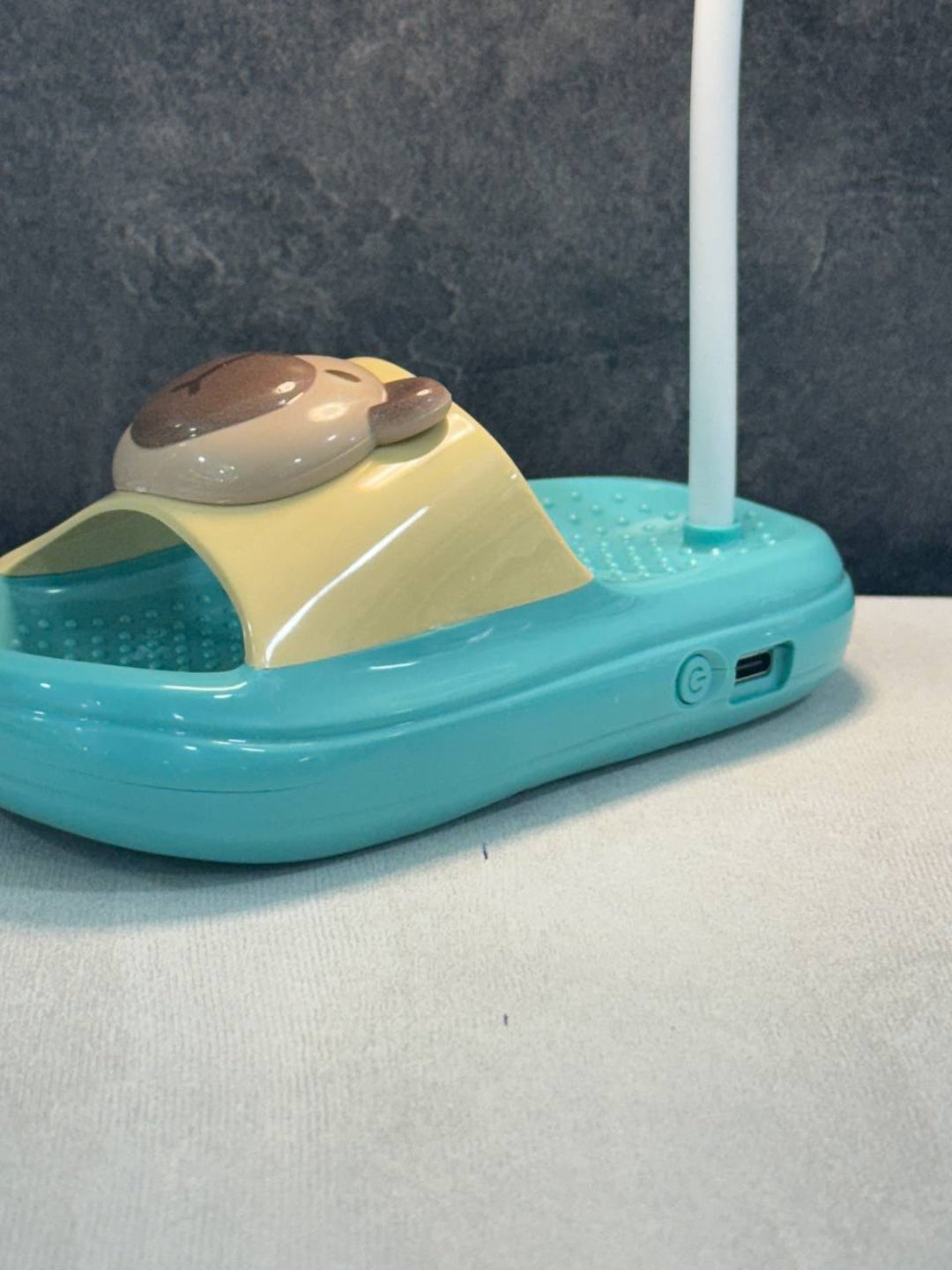 مصباح المكتب بتقنية lampe de bureau LED