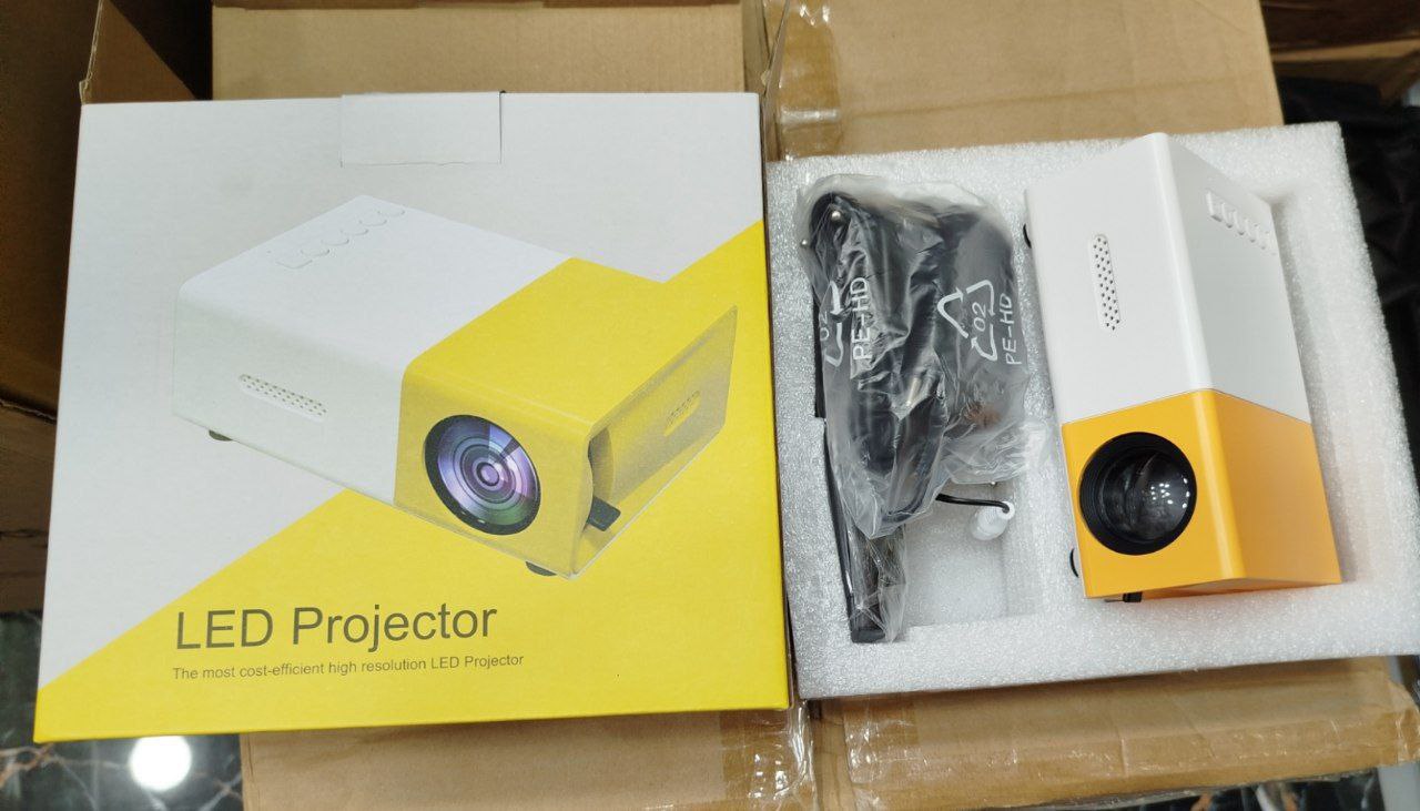 LED PROJECTOR