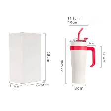 Gobelet en acier inoxydable isolé thermiquement كوب معزول حرارياً من الفولاذ المقاوم للصدأ