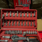 طقم أدوات إصلاح السيارات46 قطعة Set d'Outils de Réparation Automobile 46 Pièces avec Douilles