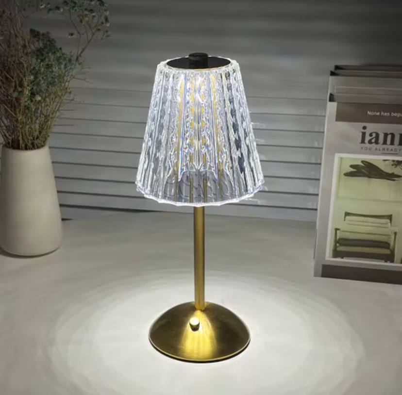 مصباح طاولة زجاجي كريستالي، مصباح بجانب السرير في غرفة النوم Lampe de table en verre cristal, lampe de chevet dans la chambre