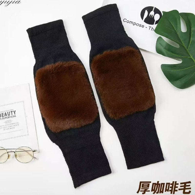 paire de genouillères chaudes pour adultes, manchons de genou avec bretelles pour hommes et femmes زوج واحد من وسادات الركبة الدافئة للبالغين، وأكمام الركبة مع أحزمة للرجال والنساء