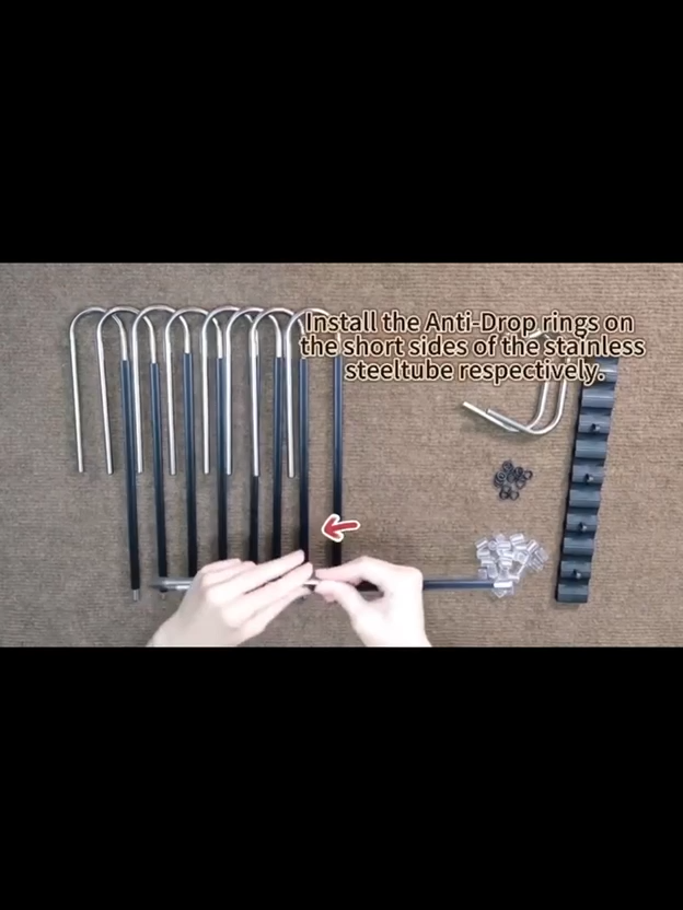 Cintres pour pantalons, peu encombrants en acier inoxydable شماعات بنطلونات من الفولاذ المقاوم للصدأ موفرة للمساحة، غير قابلة للانزلاق