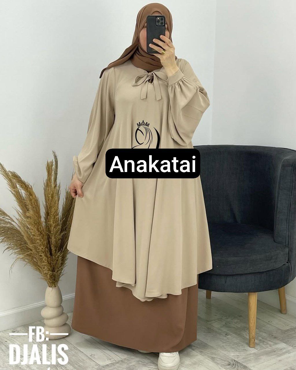 موديل مكون من 3قطع نوع القماش كريب روزة طايح