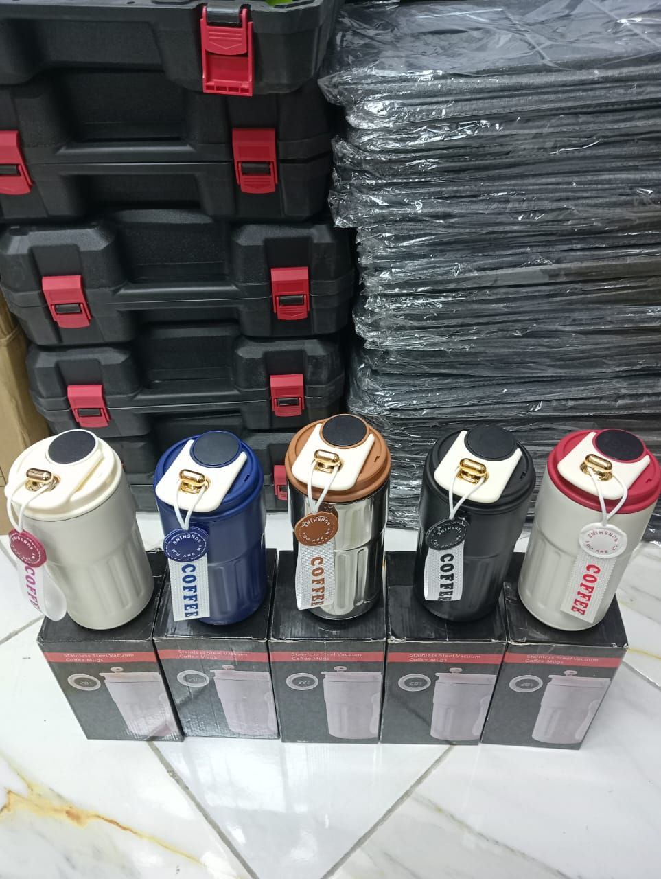 طيرموسطا إنوكس كوب ذكي معزول مع شاشة عرض درجة الحرارة  Mug isotherme intelligent avec affichage de la température LED