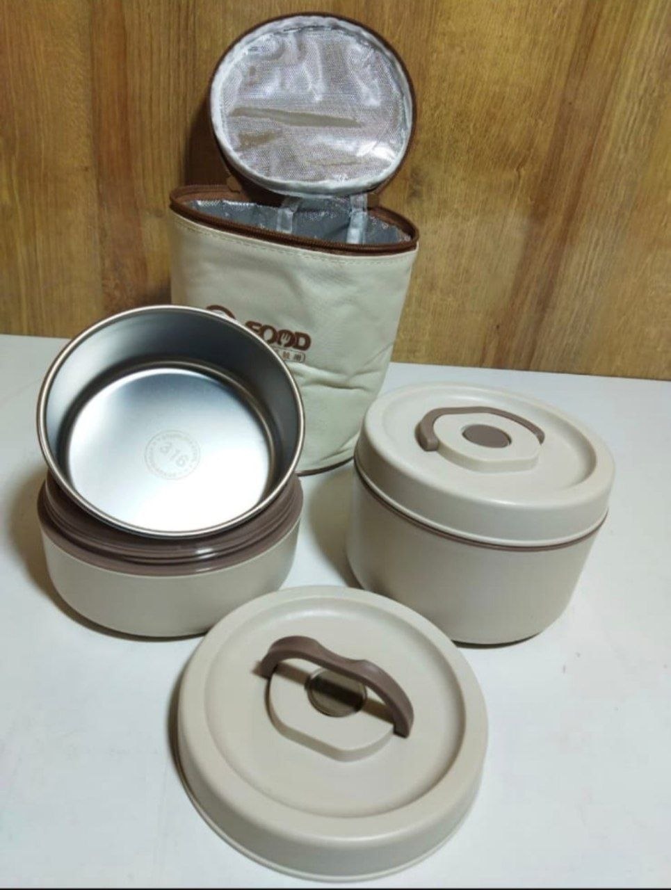 Lunch box علبة غداء محمولة عازلة boîte à lunch isotherme portable
