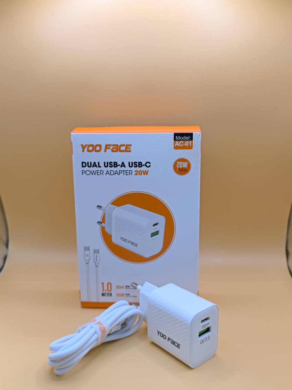 YOO FACE Dual USB-A USB-C Power adapter 1m