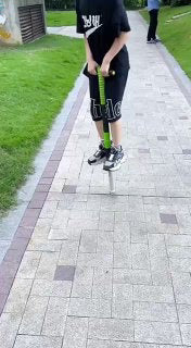 Trampoline Jouet enfant extérieur bâton sauteur لعبة بوجو عصا خارجية للأطفال عصا قفز عالية الأداء بتصميم ترامبولين