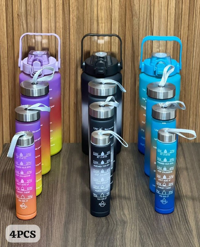 Ensemble de 4 bouteilles isothermes tasses de voyage مجموعة من 4 أكواب سفر معزولة