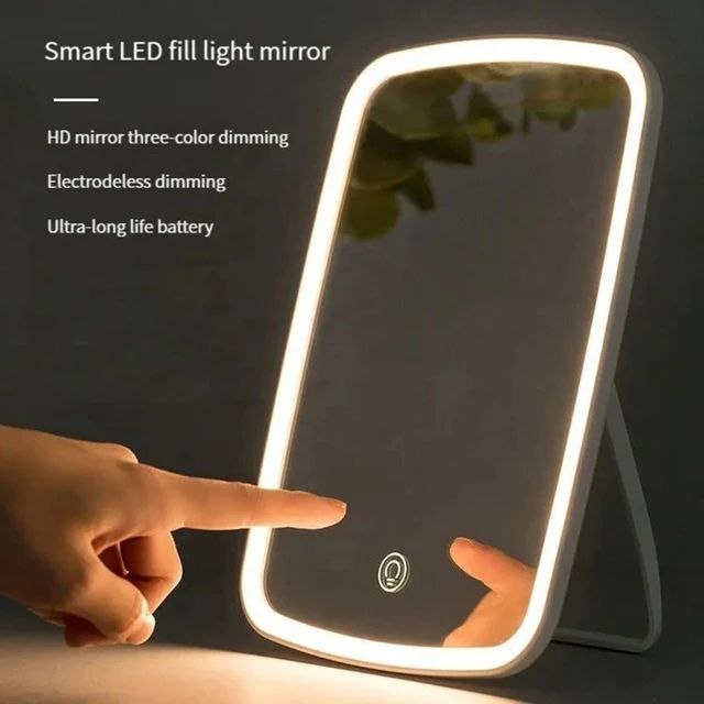 Smart LED fill light mirror