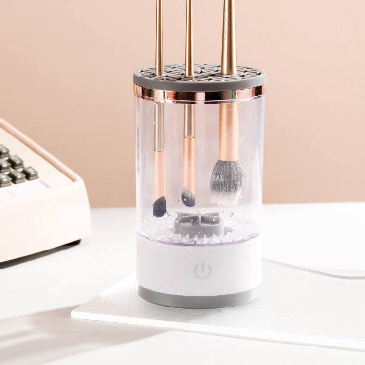Makeup Brush Cleaner منظف فرش المكياج