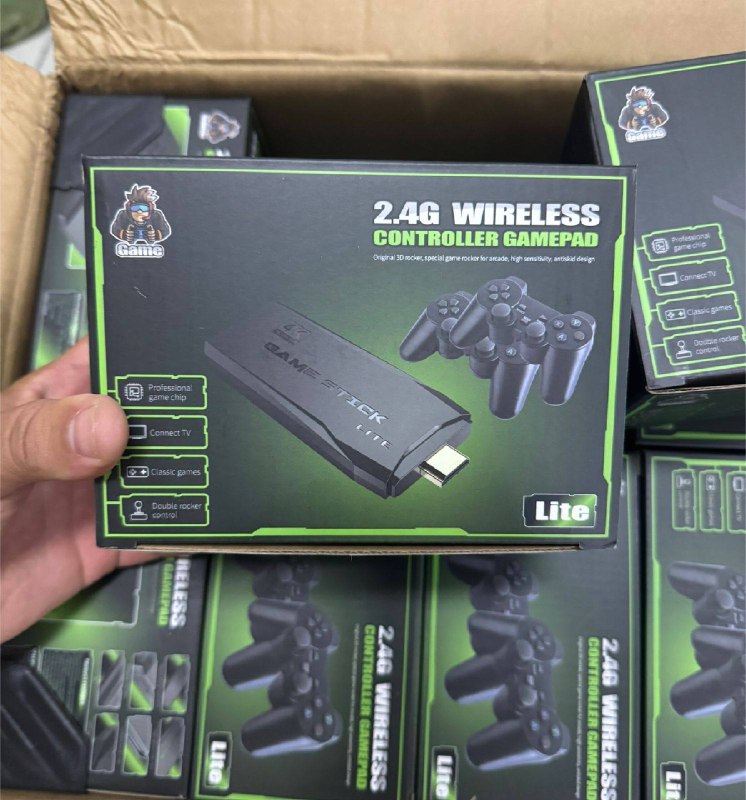 2.4G WIRELESS CONTROLLER GAMEPAD