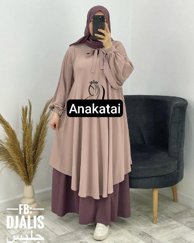 موديل مكون من 3قطع نوع القماش كريب روزة طايح