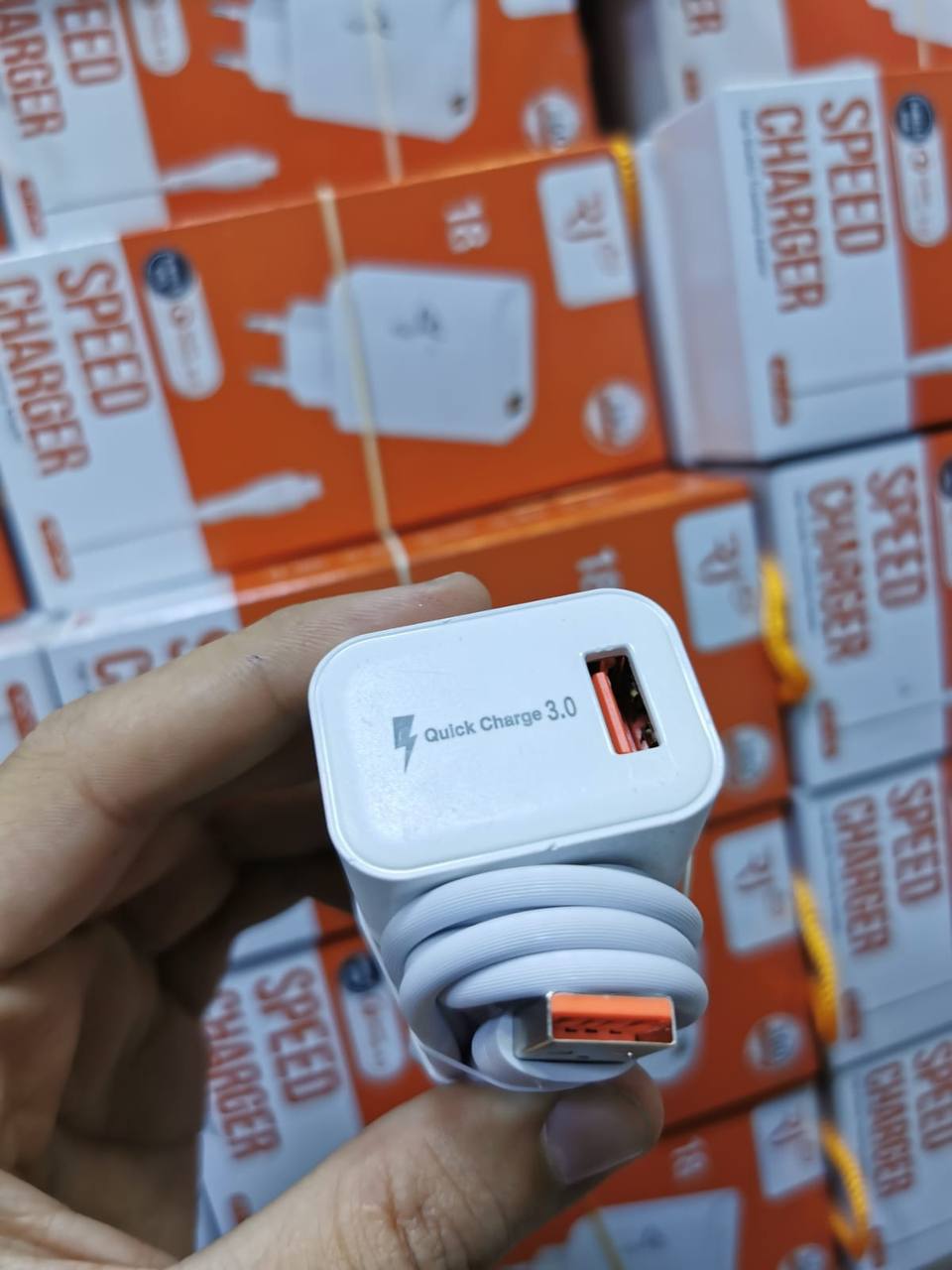 Chargeur USB Quick charger rapide fast charge 3.0